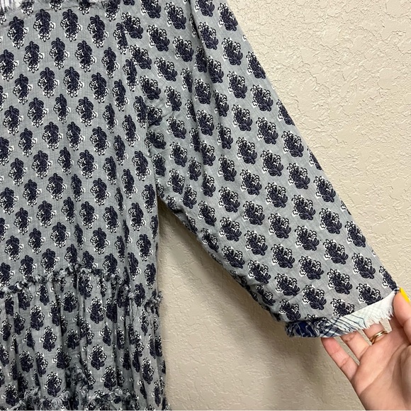 Altar'd State women sz M Frayed Tiered Plaid Floral Blouse - Picture 4 of 7